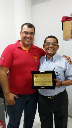 HOMENAGEM AO SINDICATO DOS TRABALHADORES NA INDSTRIA DE PLSTICO DE JOINVILLE