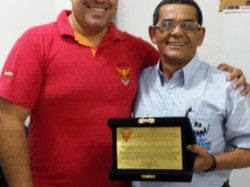 HOMENAGEM AO SINDICATO DOS TRABALHADORES NA INDSTRIA DE PLSTICO DE JOINVILLE