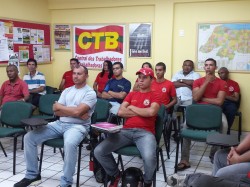 PRESIDENTE DO SINDBOMBEIROS MINISTRA PALESTRA AOS BOMBEIROS CIVIS NO RN